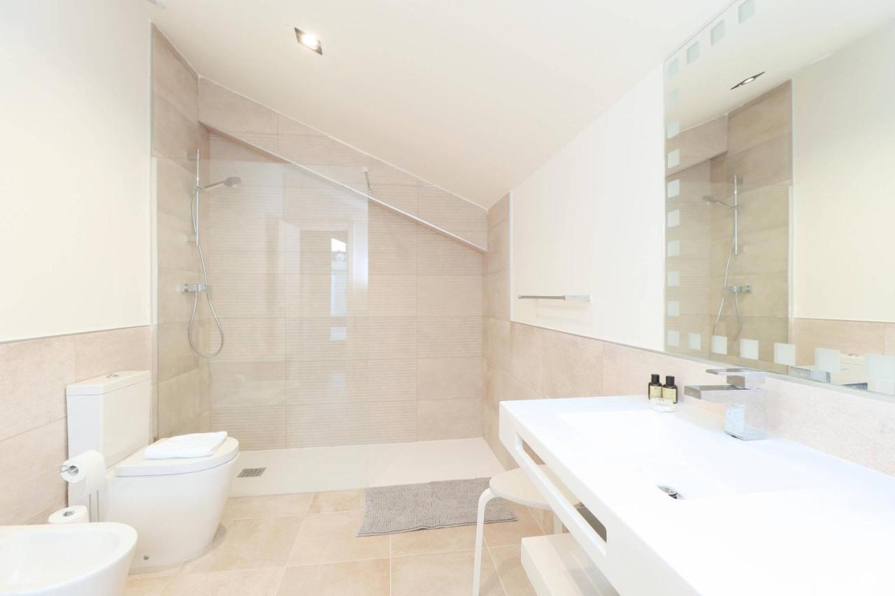 Del Parque Flats Exclusive Apartment Malaga Bagian luar foto