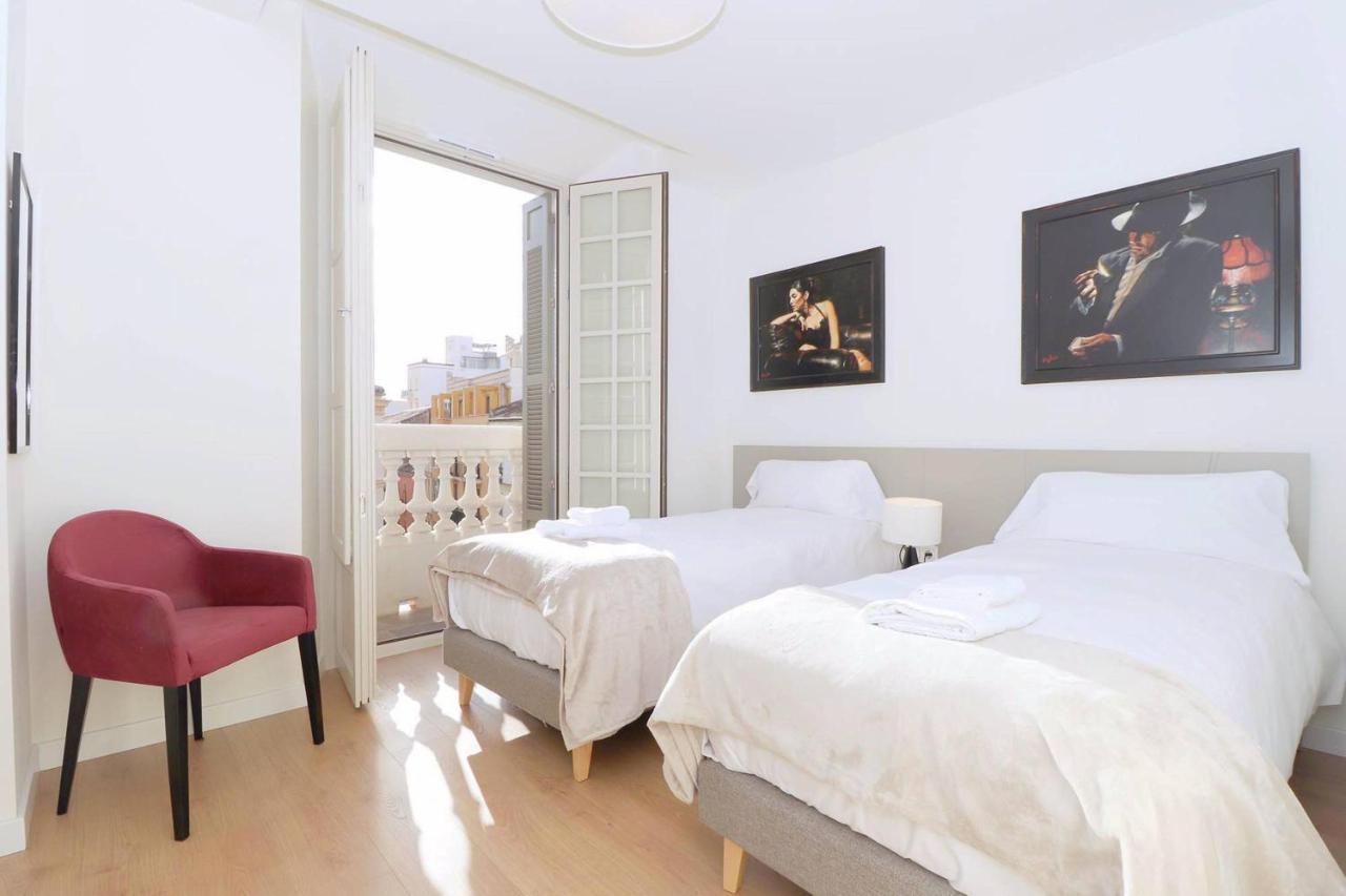 Del Parque Flats Exclusive Apartment Malaga Bagian luar foto